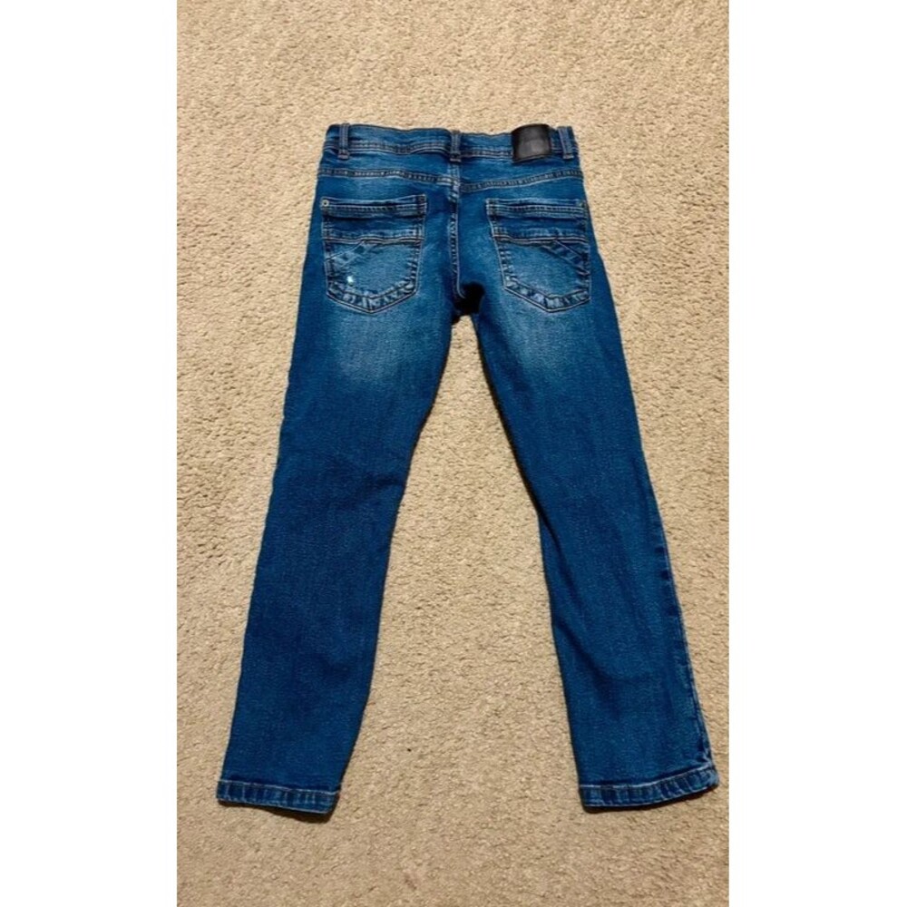 Jeans - Picture 2 of 5